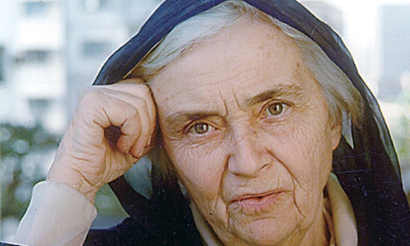 Dr. Ruth pfau image for Cure and craft