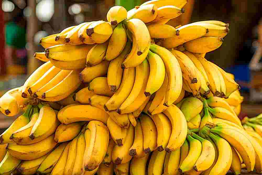Benefits of eating Banana